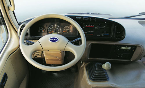 Imagess/bus7-4.jpg